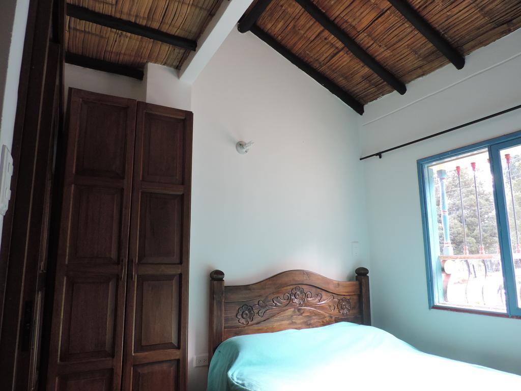 Hotel Los Geranios Duitama Bilik gambar