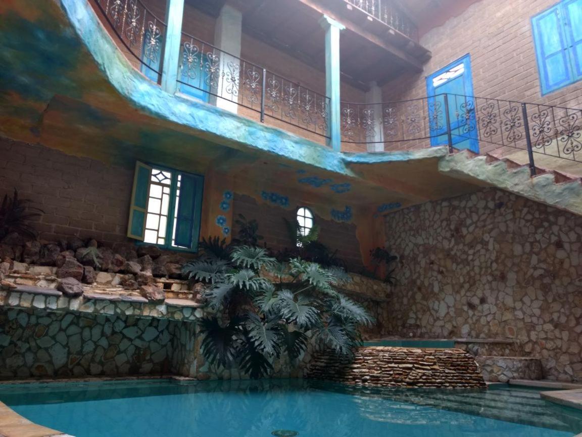 Hotel Los Geranios Duitama Luaran gambar
